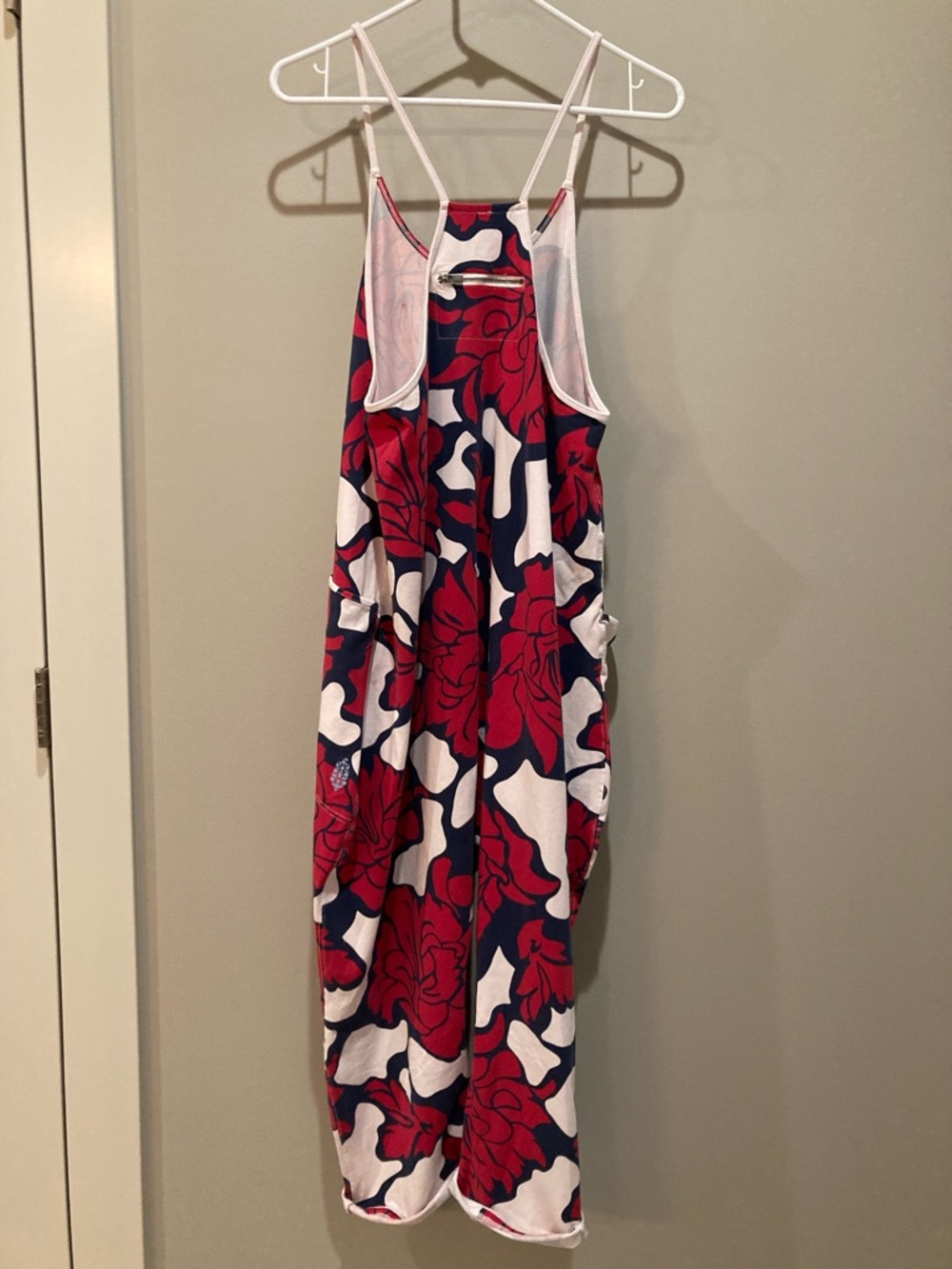 NWT FREE PEOPLE Movement Printed Hot Shot Onesie in Floral Rose Combo - Picture 6 of 7